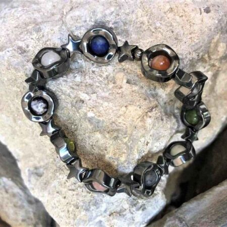 bracelet en pierre hématite fait main par l'âme du cristal